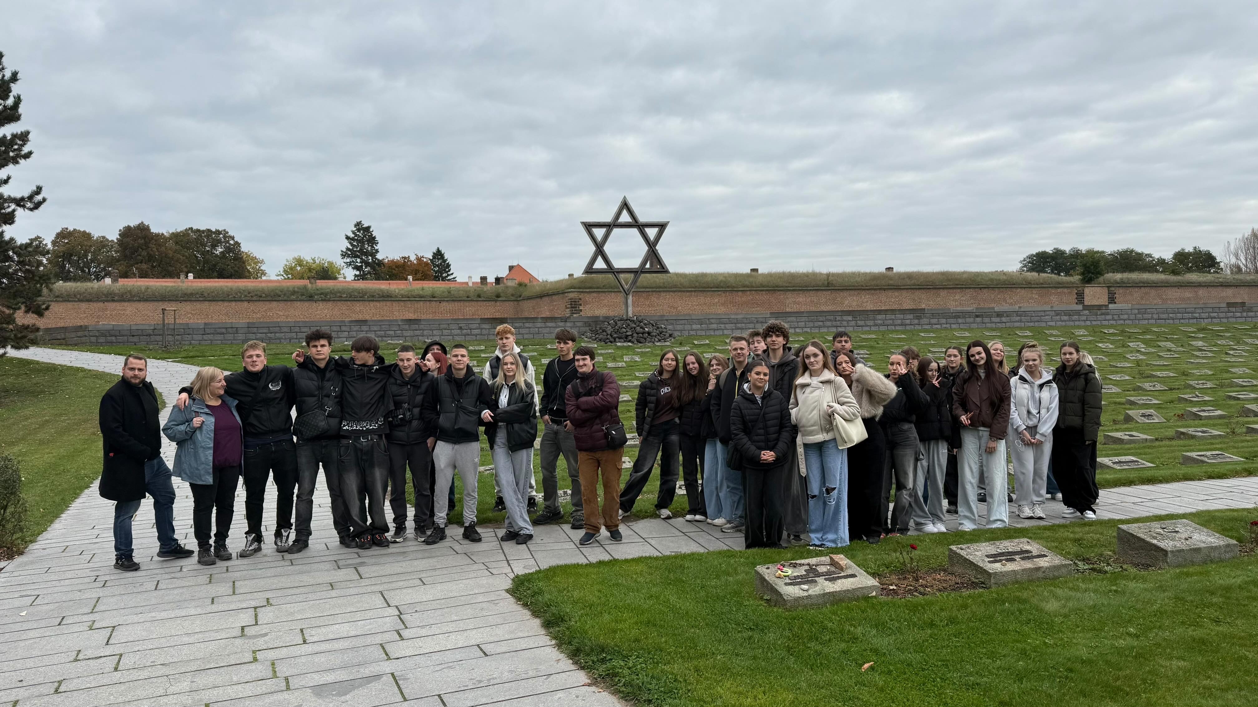 Exkurze do Terezína a Lidic